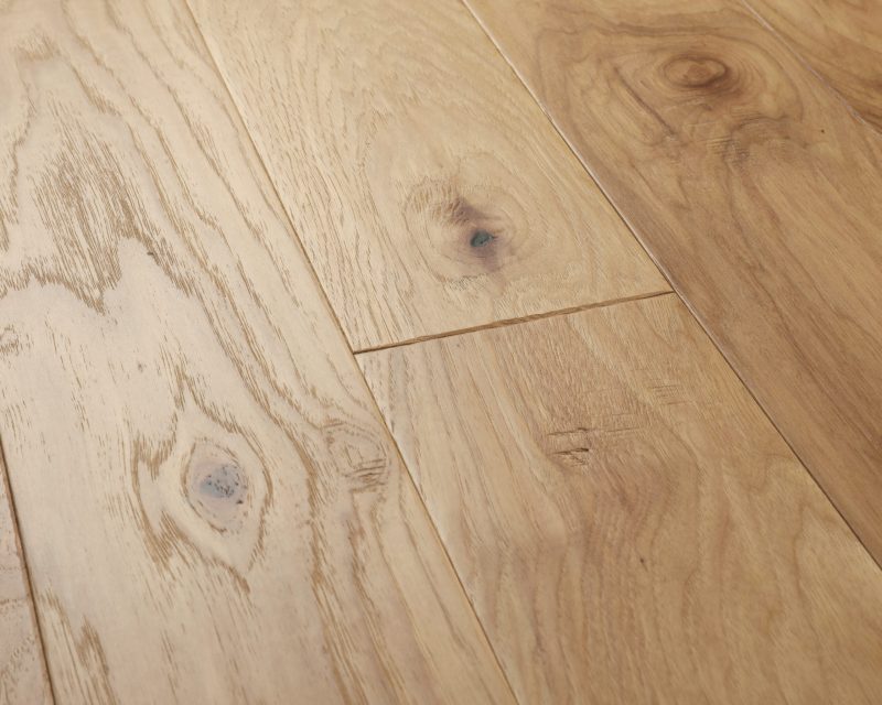 150 Natural Hickory 1.2 HARDWOOD FLOORING - Image 8