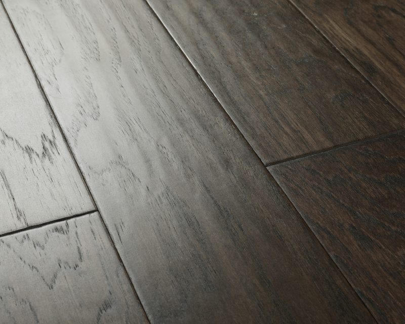 164 Smoke House 1.2 HARDWOOD FLOORING - Image 7