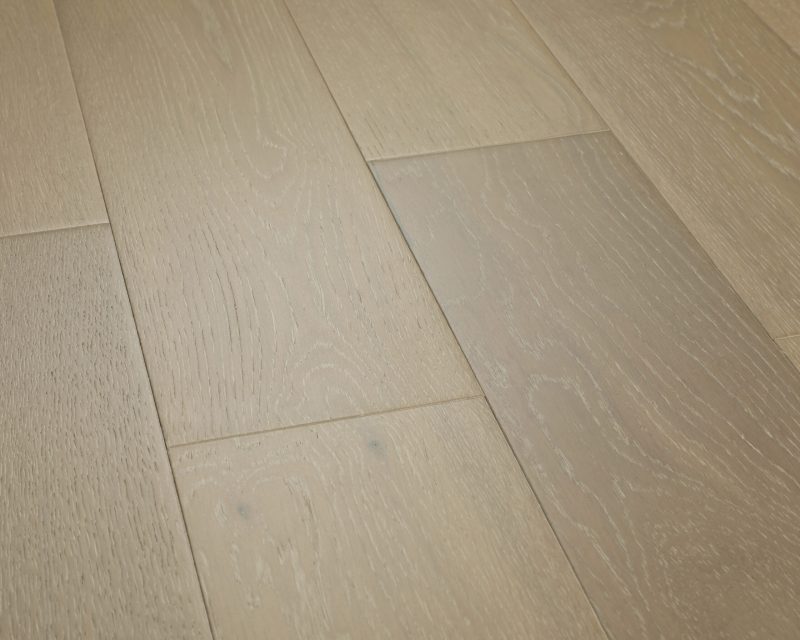 161 Essential Oak 1.2 HARDWOOD FLOORING - Image 6