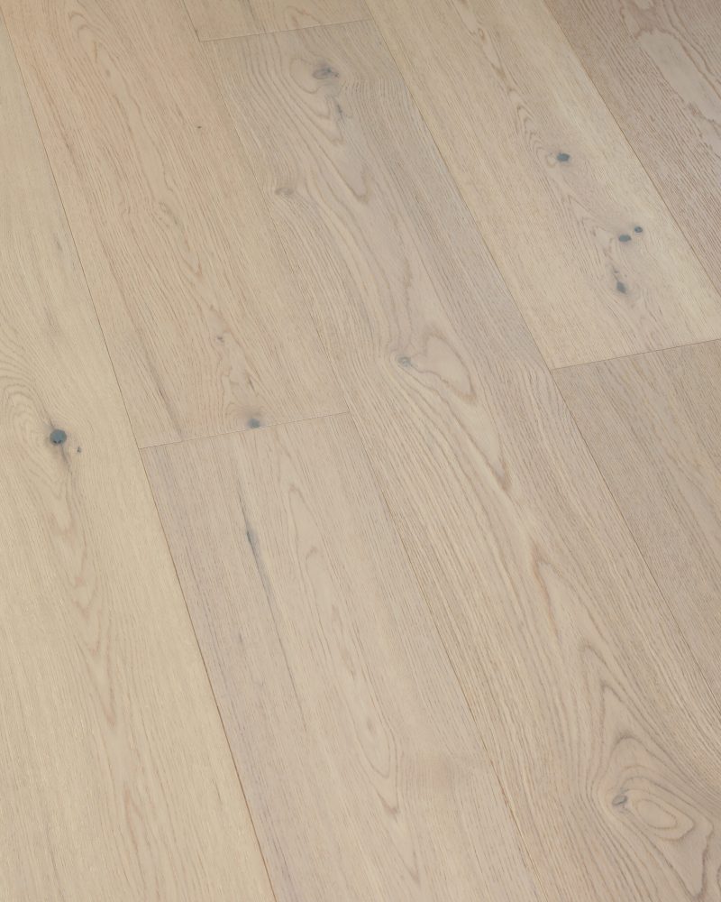 171 NATURAL OAK 1.2 HARDWOOD FLOORING - Image 4